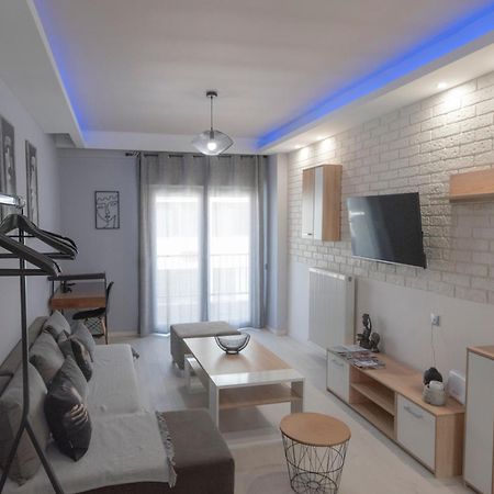 Vip Apt. Pezodromos Kalamarias テッサロニキ エクステリア 写真
