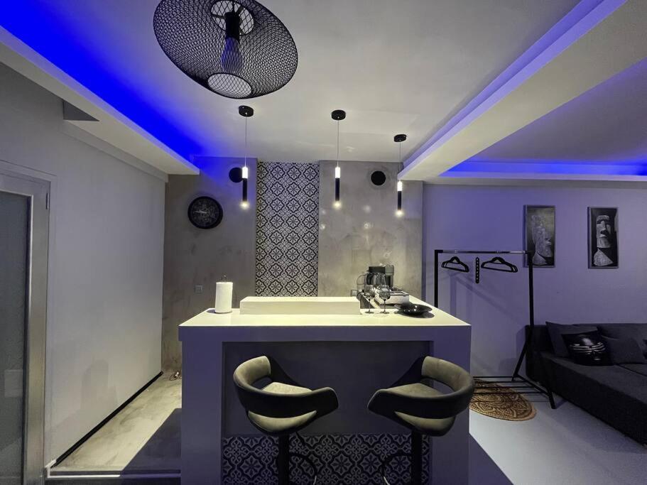Vip Apt. Pezodromos Kalamarias テッサロニキ エクステリア 写真
