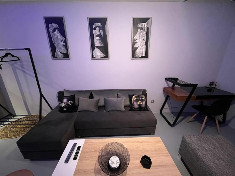 Vip Apt. Pezodromos Kalamarias テッサロニキ エクステリア 写真