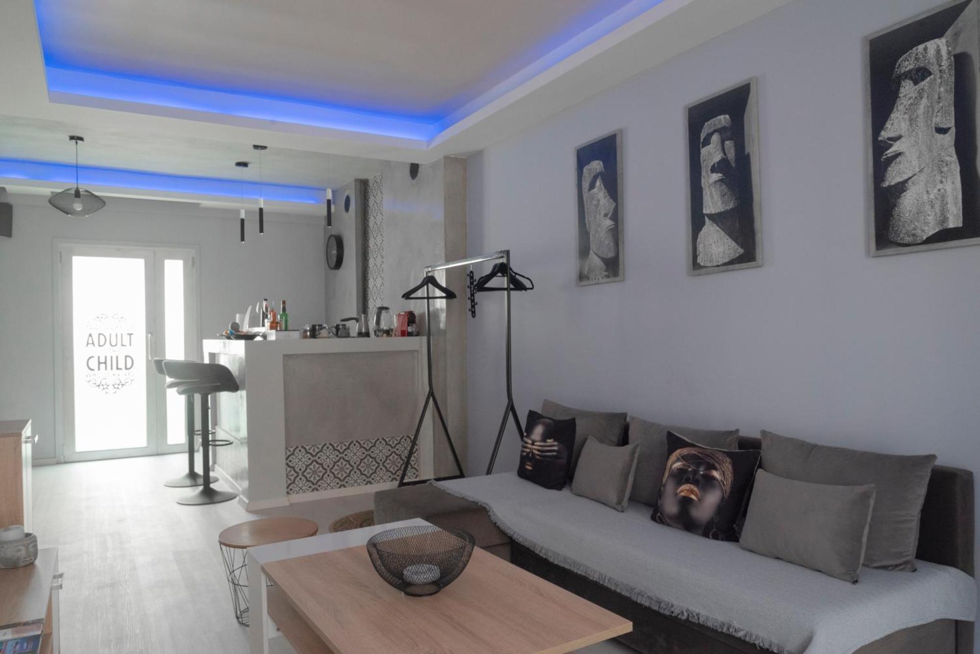 Vip Apt. Pezodromos Kalamarias テッサロニキ エクステリア 写真